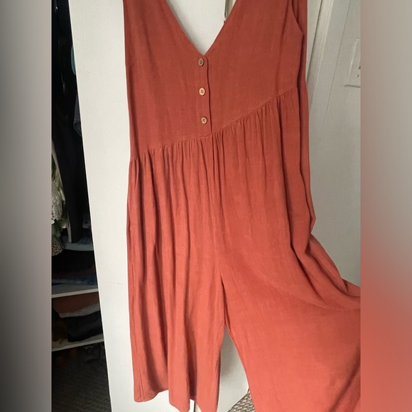 Flowy Orange Jumpsuit from Petal & Pup, US0 - Picture 3 of 5